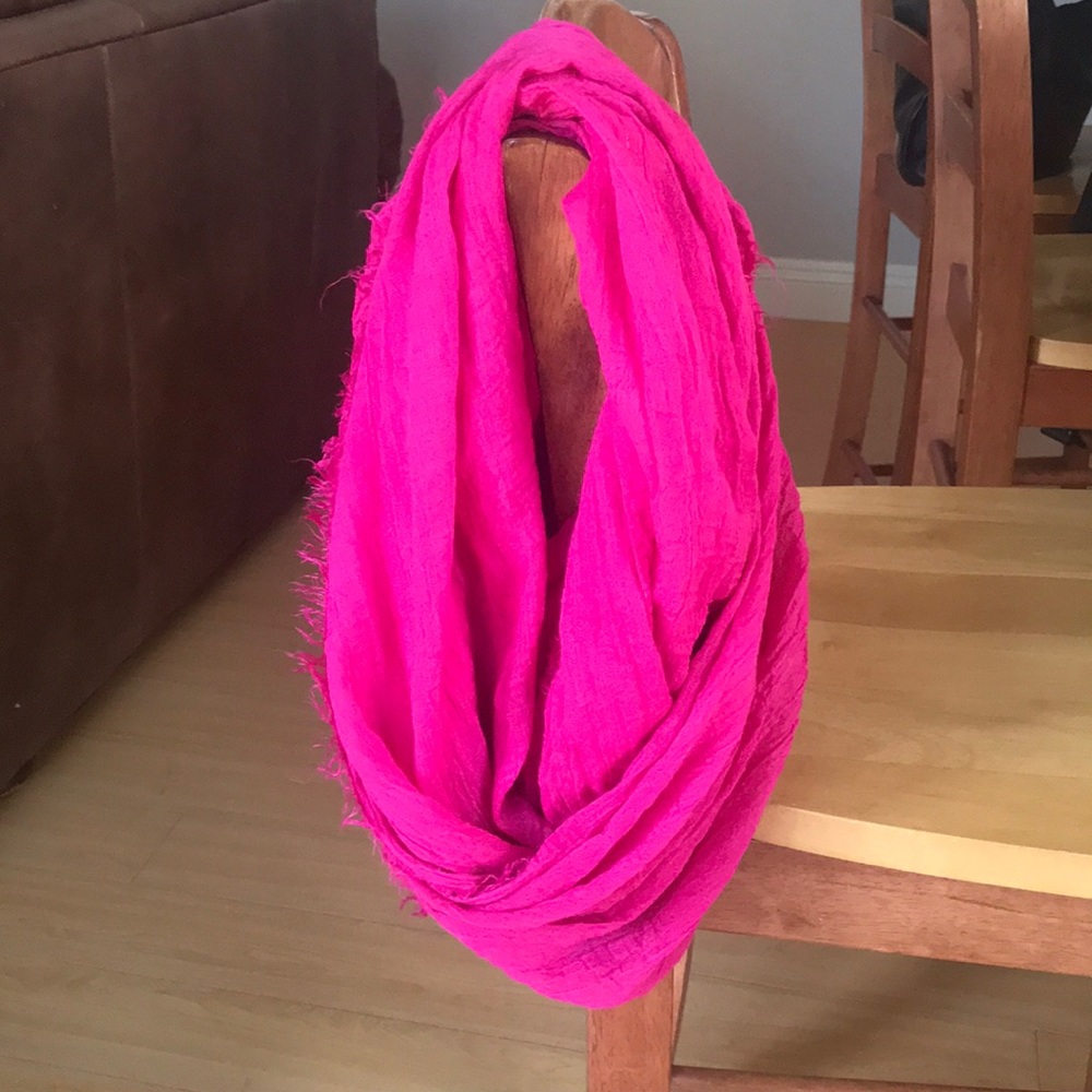 Fuchsia infinity scarf